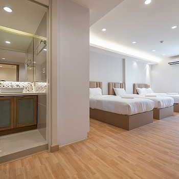 Family Roomalt=